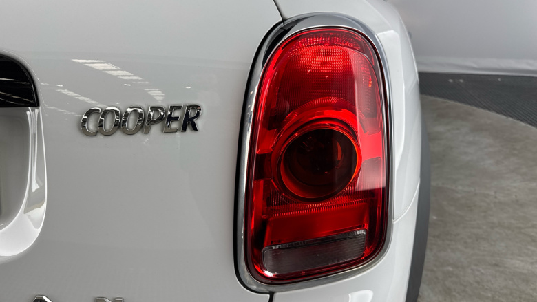 MINI Countryman 1.5 Cooper Sport 5dr Petrol Hatchback